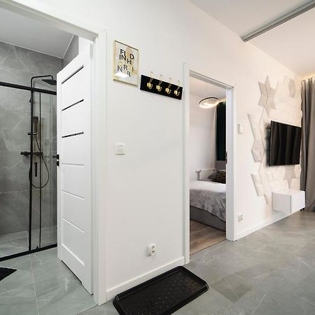 In&Cognito Apartament Zielona Góra Exteriör bild